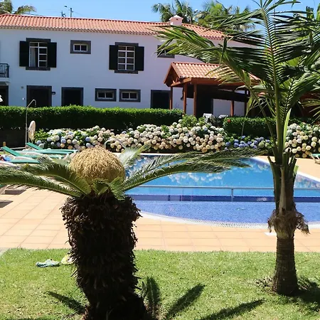 In Ponta Delgada, With Wonderful Sea View, Pool Access, Furnish *