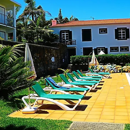 In Ponta Delgada, With Wonderful Sea View, Pool Access, Furnish * São Vicente